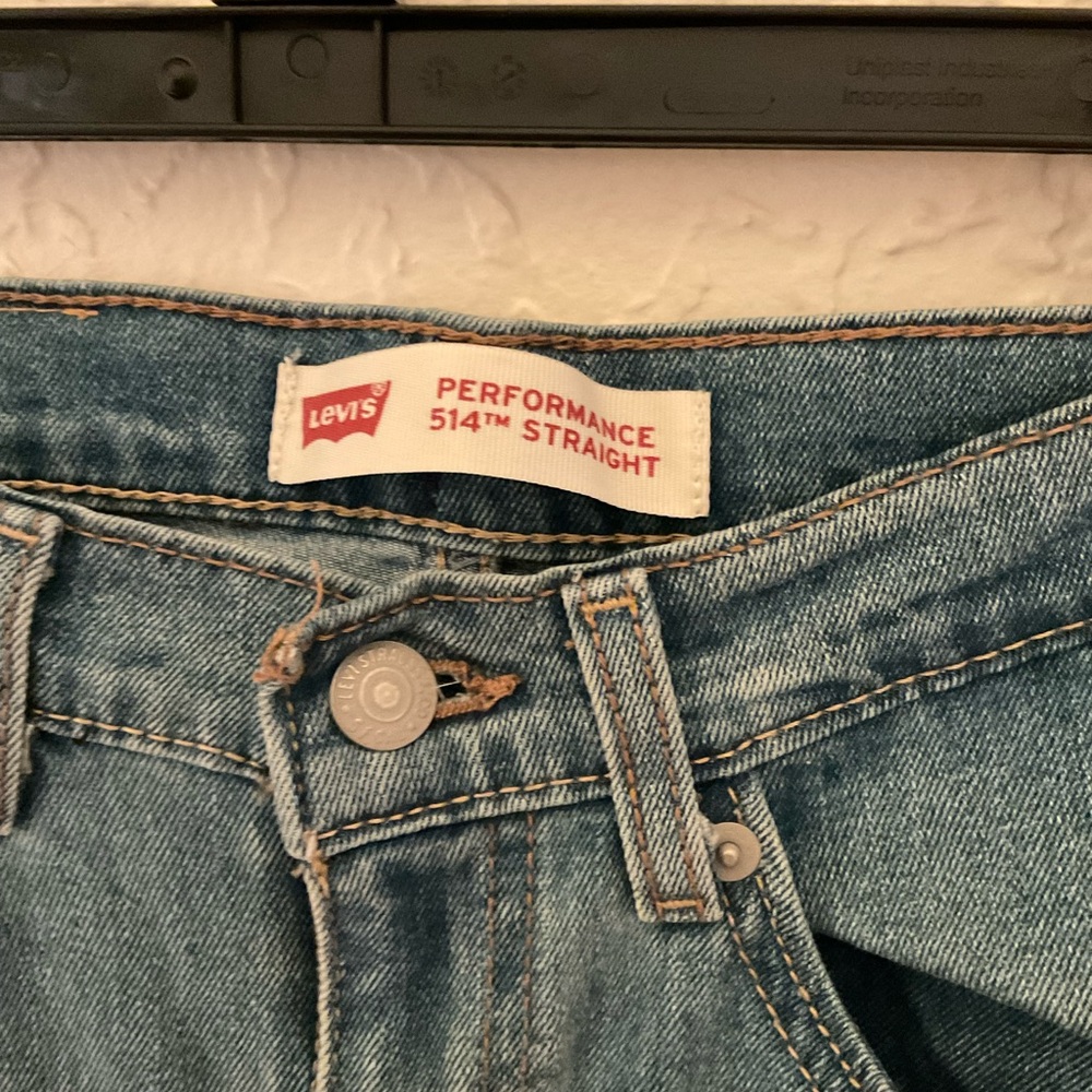 Used gently Levi’s light blue jeans 
Sz 12 reg.  W 26. L 27